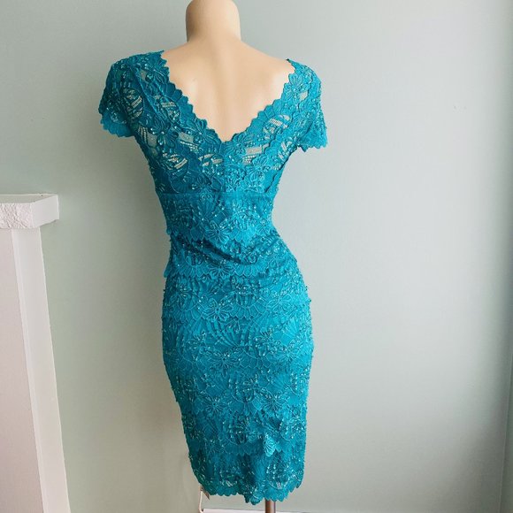 Greenish Blue Lace and Beaded Cocktail Party Dress . XS - Picture 3 of 9